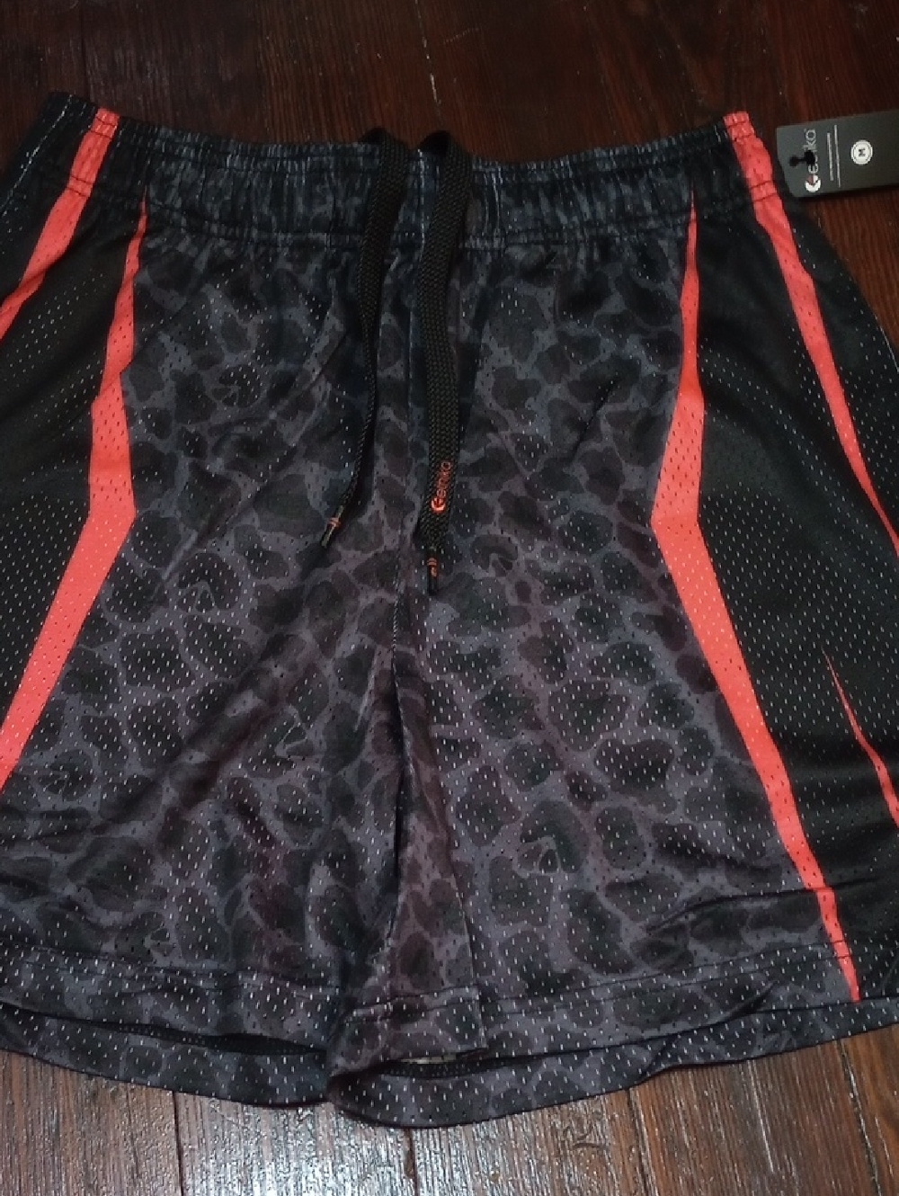 🥰3/$25 NWT ETHIKA INFRARED SPEEDWAY Graphic Athletic Shorts. 5" Inseam Unisex